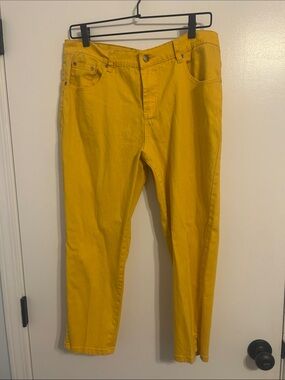 DG2 by Diane Gilman Yellow Capris